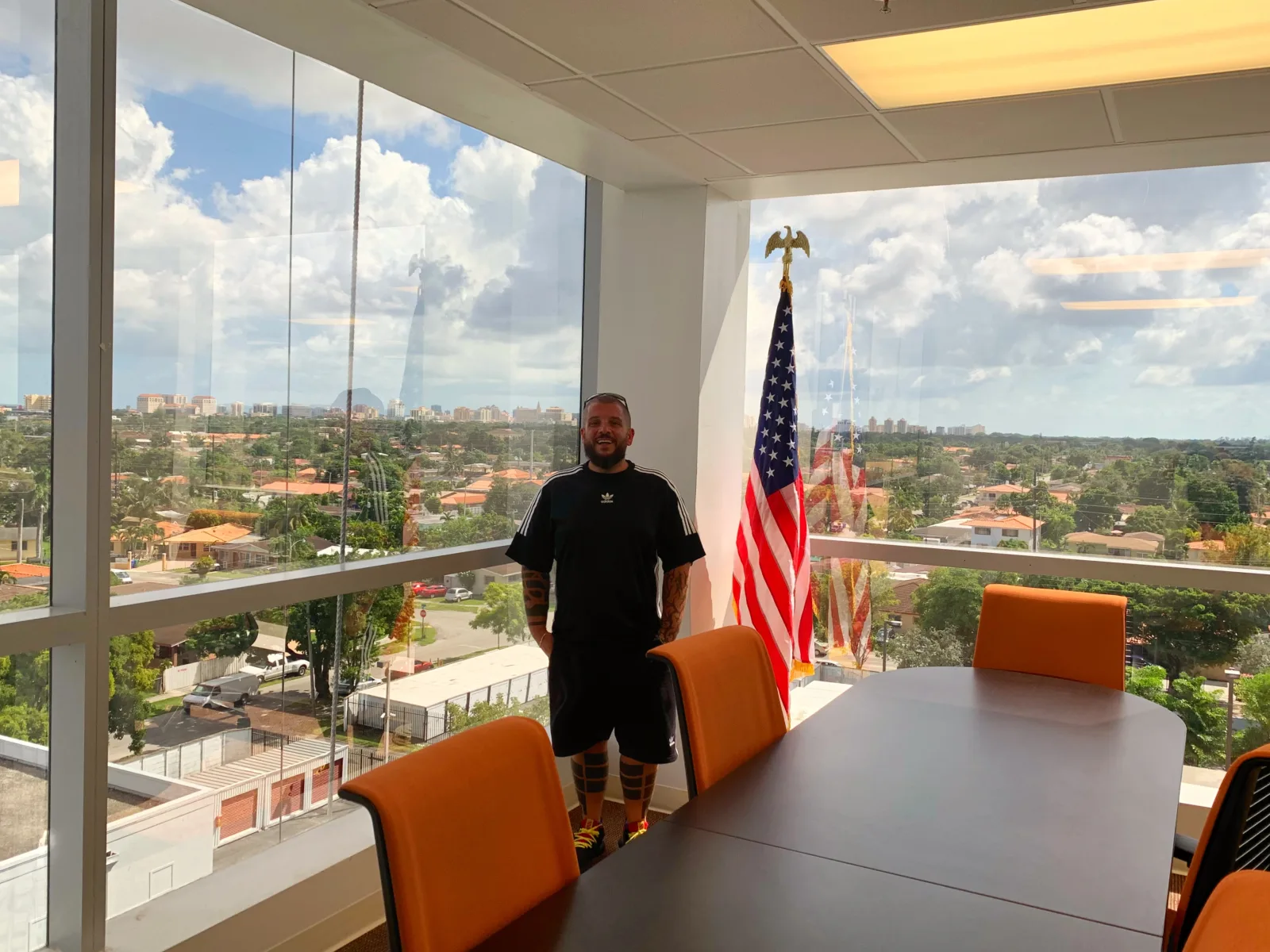 Roberto Mantovani nell’ufficio Distrid di Miami
